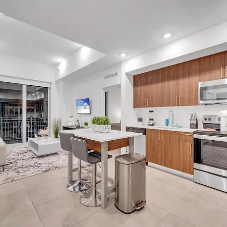 Ferienwohnung Modern Unit In The Heart Of Downtown Miami With Free Parking